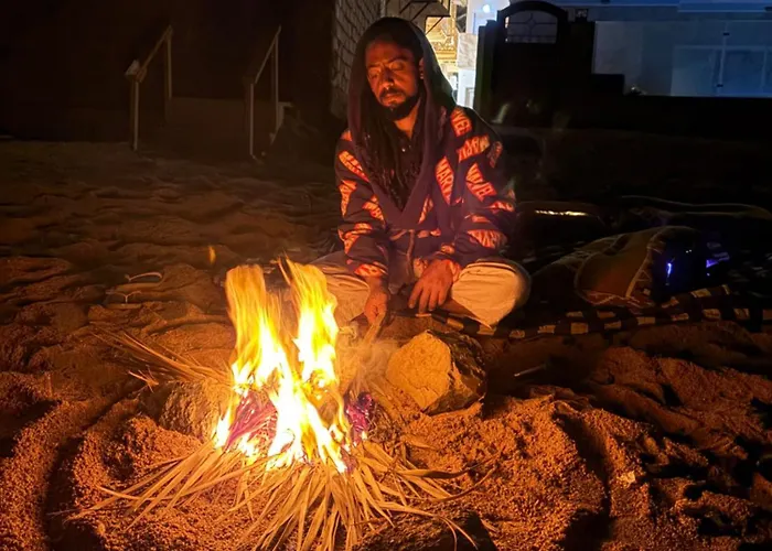 Zalooma House I Beachfront Hostel *